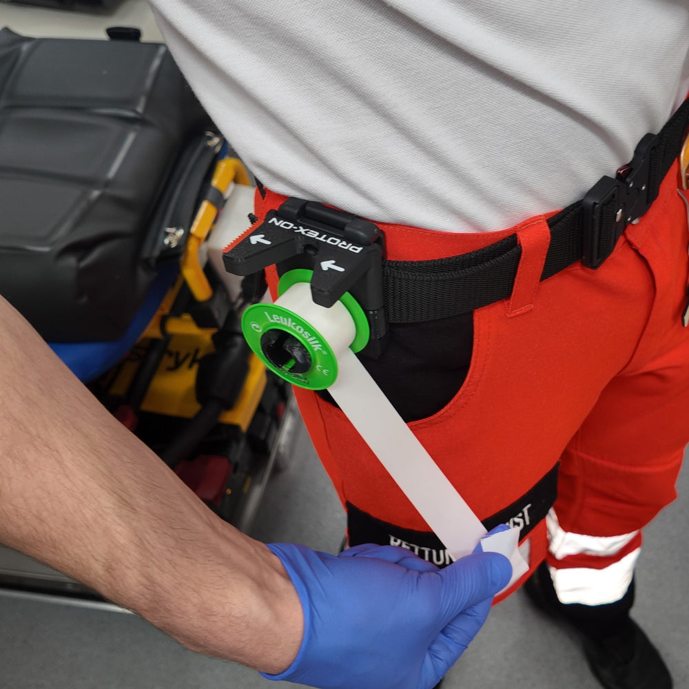 Leukoplast-Halter mit Heavy-Duty-Clip — Tape griffbereit, eine Hand frei